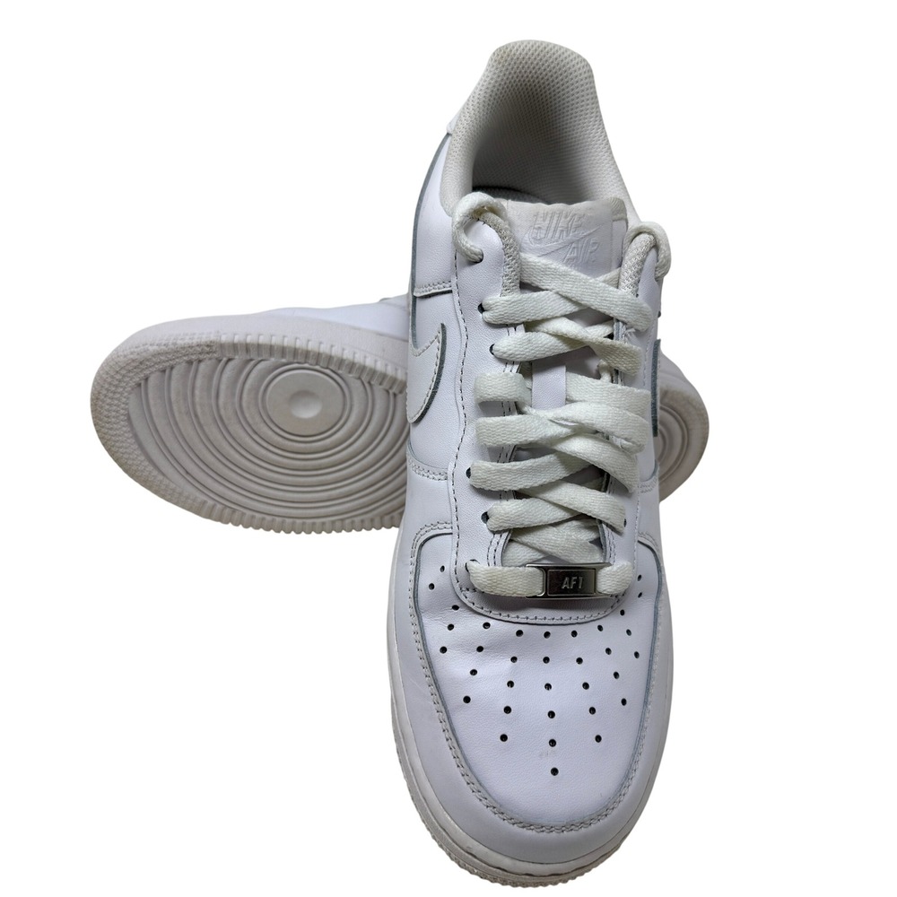 Nike Air Force 1 '07 Women's 9.5 White Low Top Sneakers DD8959-100 - Picture 10 of 16
